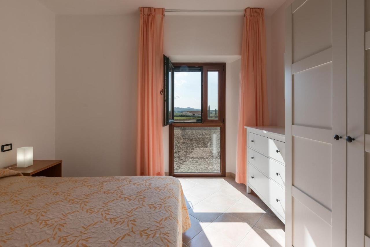 Agriturismo Le Vecchie Scuole Campiglia Marittima Exterior photo